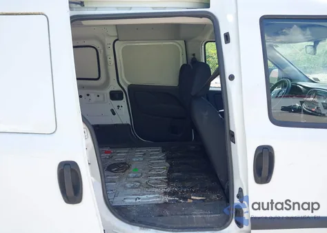 2018 Ram Promaster City Tradesman z USA, uszkodzony, nr VIN ZFBERFAB5J6K48244